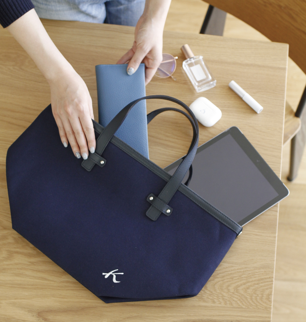 HYDEIST 81° さま専用】 HANA ロゴラウンドバッグ